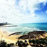 Hosts BR - Flat Frente Mar em Hotel alto padrão