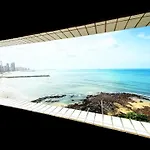 Hosts BR - Flat Frente Mar em Hotel alto padrão