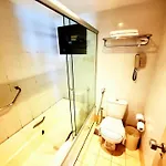 Hosts BR - Flat Frente Mar em Hotel alto padrão